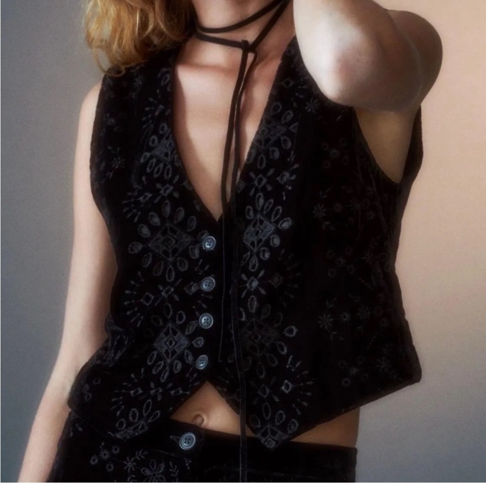 ZARA VELVET EFFECT EMBROIDERED VEST